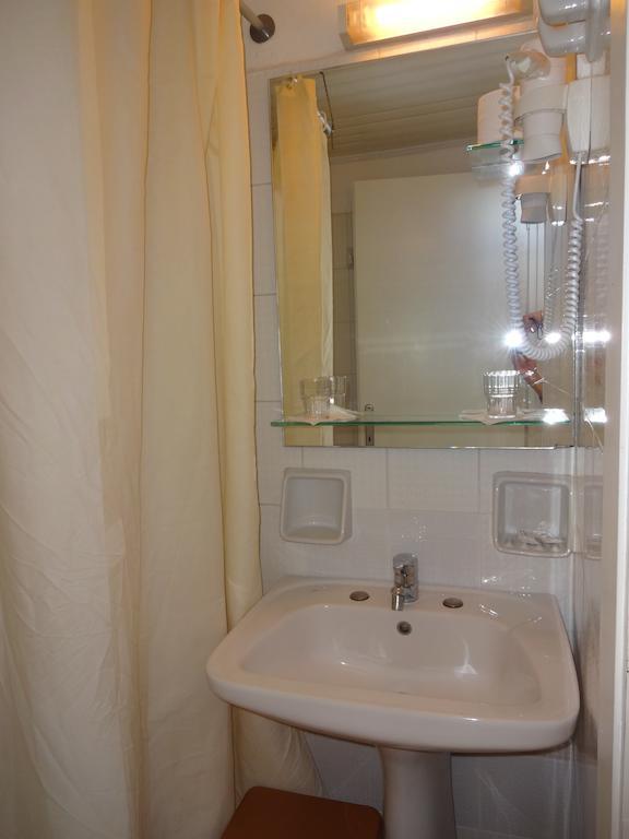 Remezzo Hotel & Studios Pythagoreio  Bilik gambar